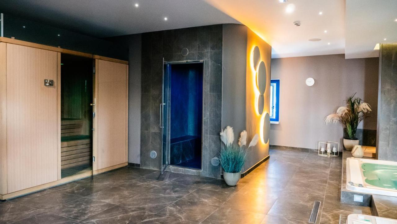 Hotel Up Wellness & Spa Foggia Extérieur photo